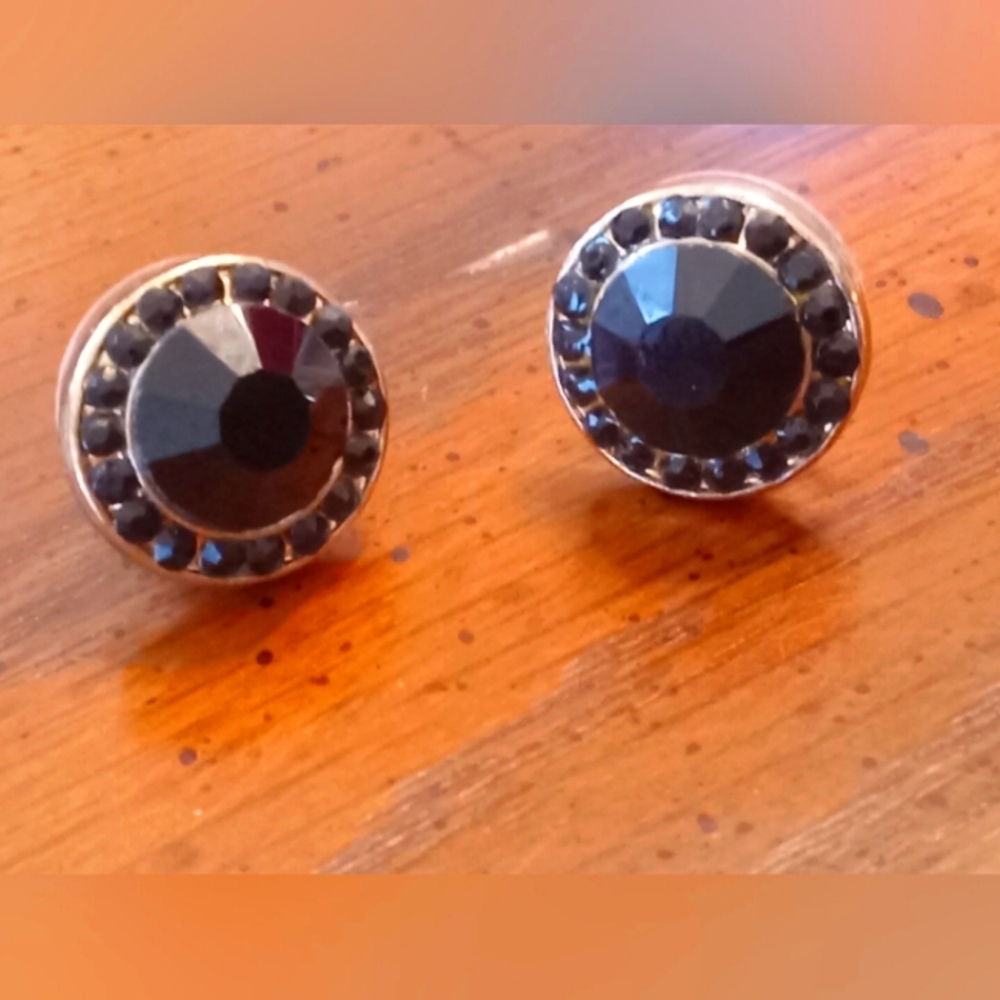 Rhinestone Stud Earrings